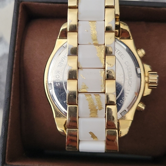 Michael Kors Watch - Picture 3 of 3